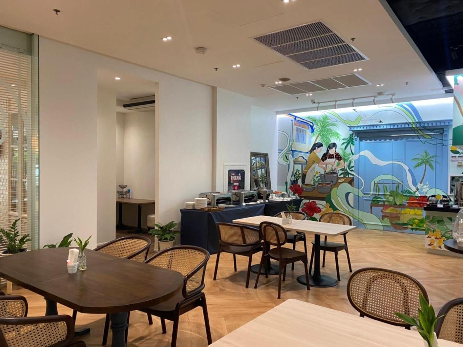 Vic 3 Bangkok Hotel Екстер'єр фото